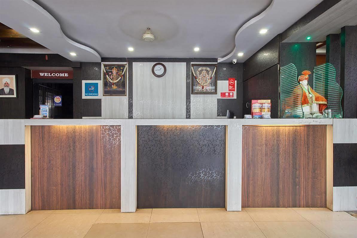 Hotel Sri Sai Krupa Hyderabad Esterno foto