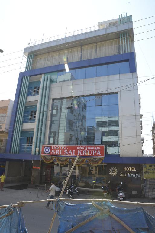 Hotel Sri Sai Krupa Hyderabad Esterno foto