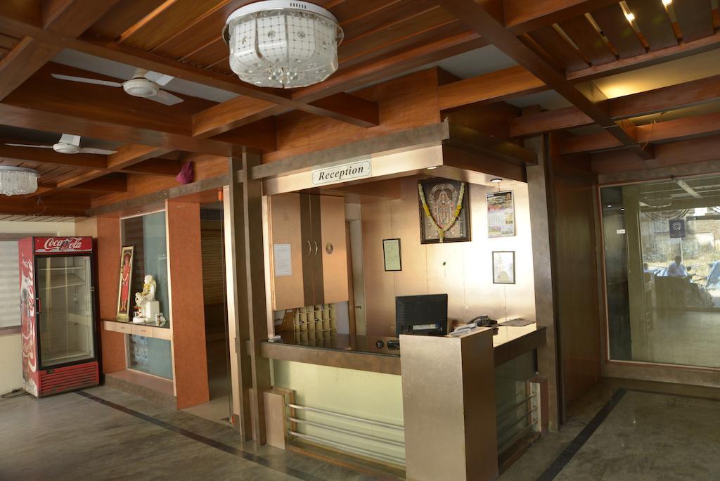 Hotel Sri Sai Krupa Hyderabad Esterno foto